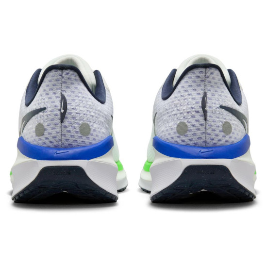 Nike Vomero 17